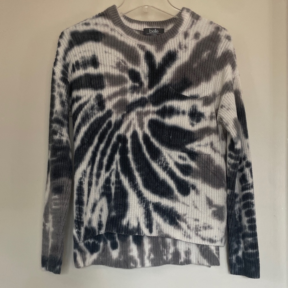 belle by Belldini Black & White Tie-Dye Crewneck Sweater